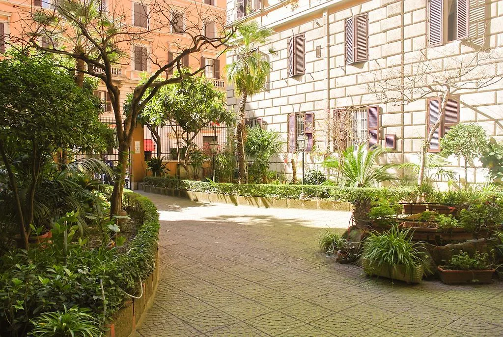 Appartamento Larisarooms Roma 0*,